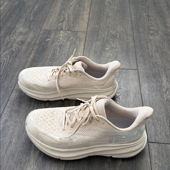 Hoka Cream and Blue Athletic Shoes - Picture 4 of 11